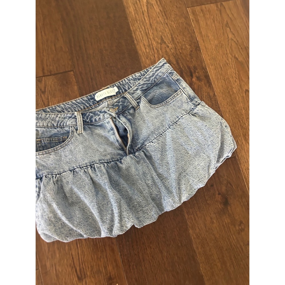 Dakota Blue Acid Wash Denim Bubble Hem Mini Skirt Light Wash Y2K Style
